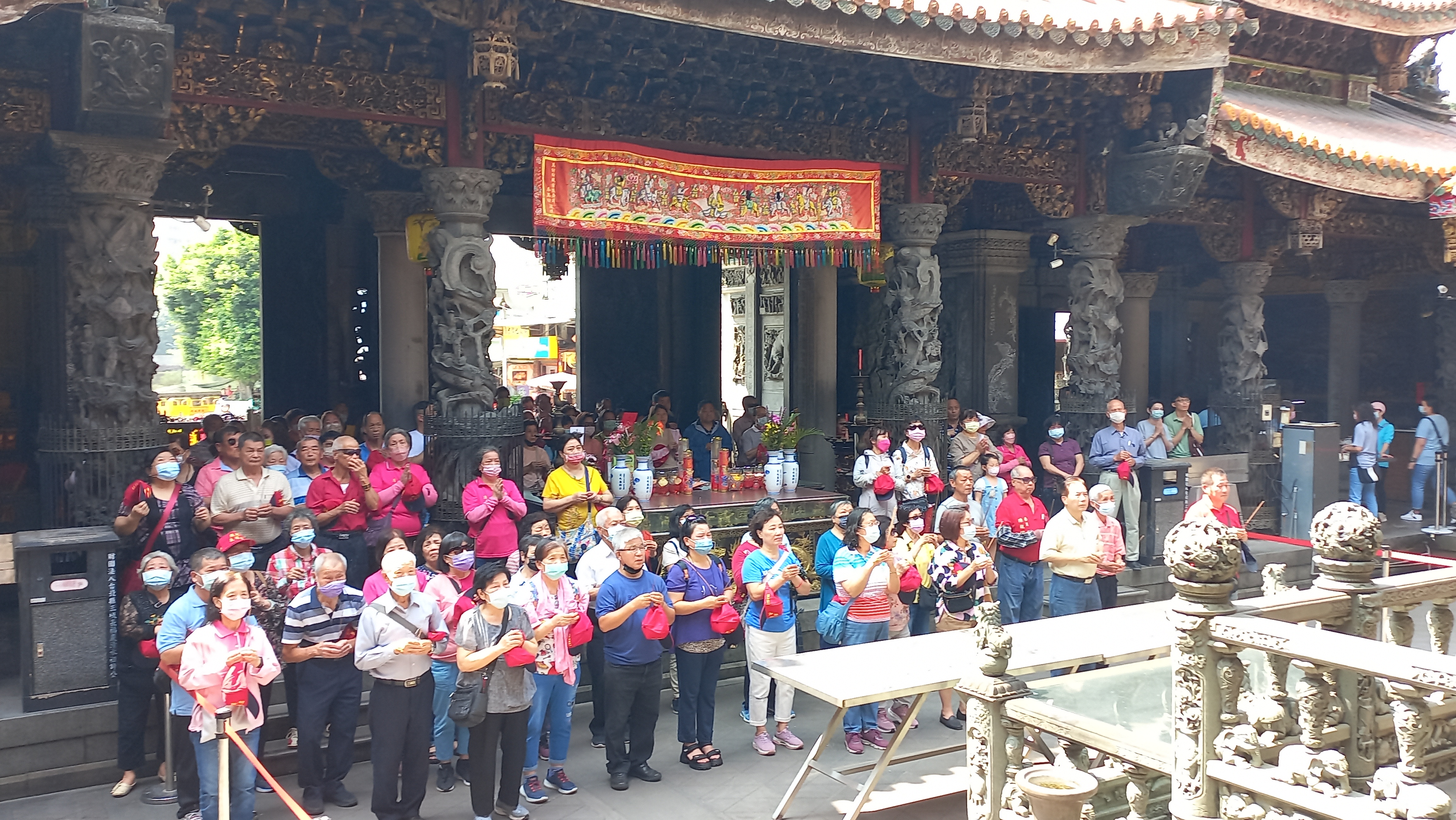 新店廣興長福岩清水祖師廟團拜參香